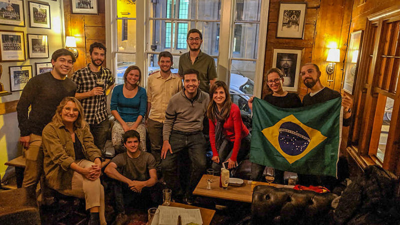freshers-pub-m-19